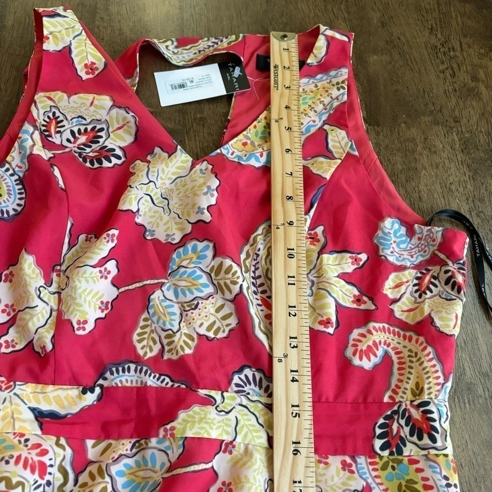 Tahari midi tie back grenadine 10 NWT - Picture 10 of 10